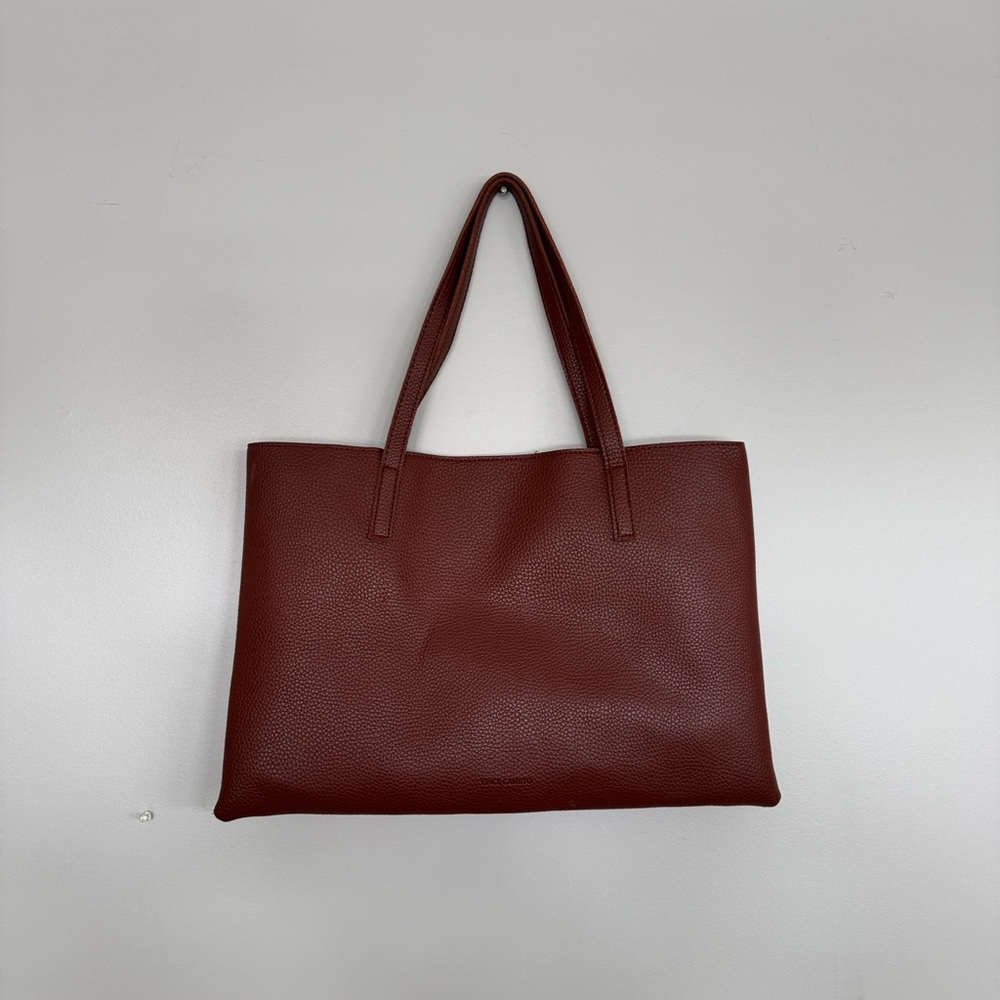 Elegant Vince Camuto Brown and Black Tote Bag - Picture 2 of 6